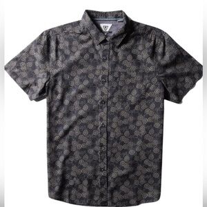 VISSLA Black and Gray Patterned Button Down Shirt